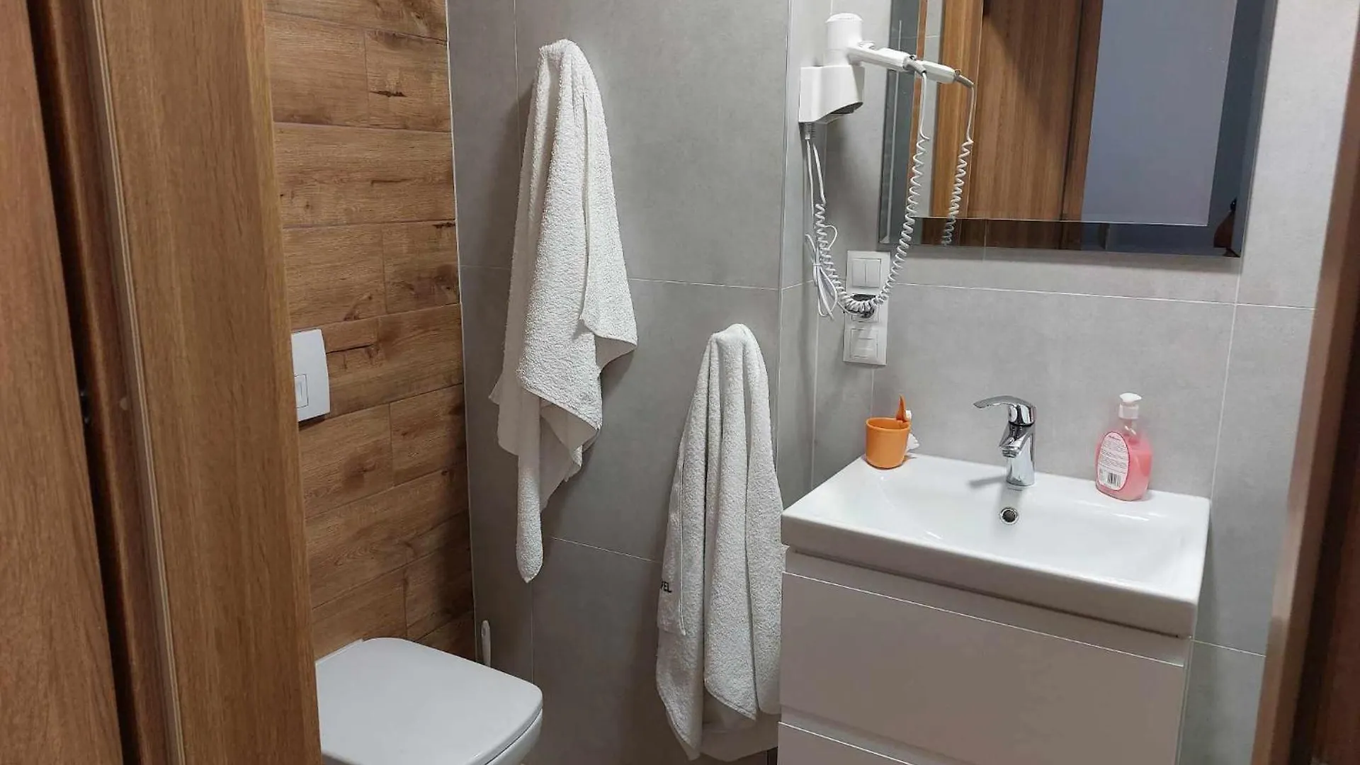 Apartamenty CEDE Zakopane 0*,  Polska